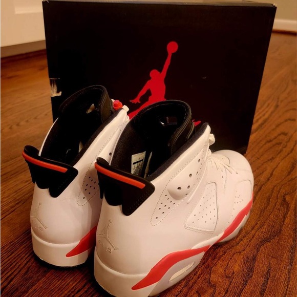 Air Jordan 6 Retro Infared - Picture 1 of 3